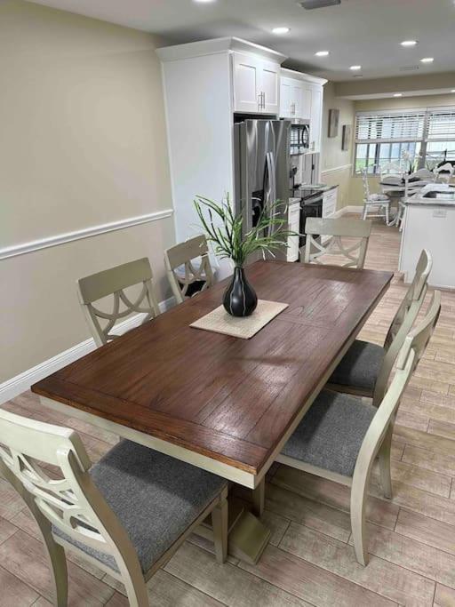 Lake Valrico'S Camelot Court With Heated Pool & Access To Private Lake Exterior foto